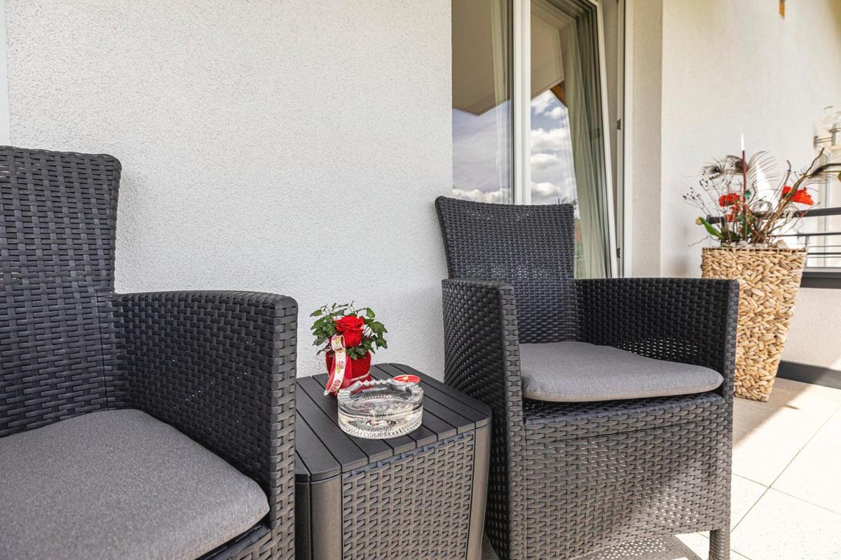 Enjoy One Apartment Altenmarkt im Pongau Exterior photo